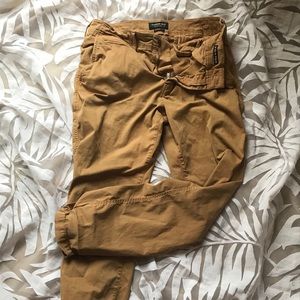 American Eagle Outfitters Khakis